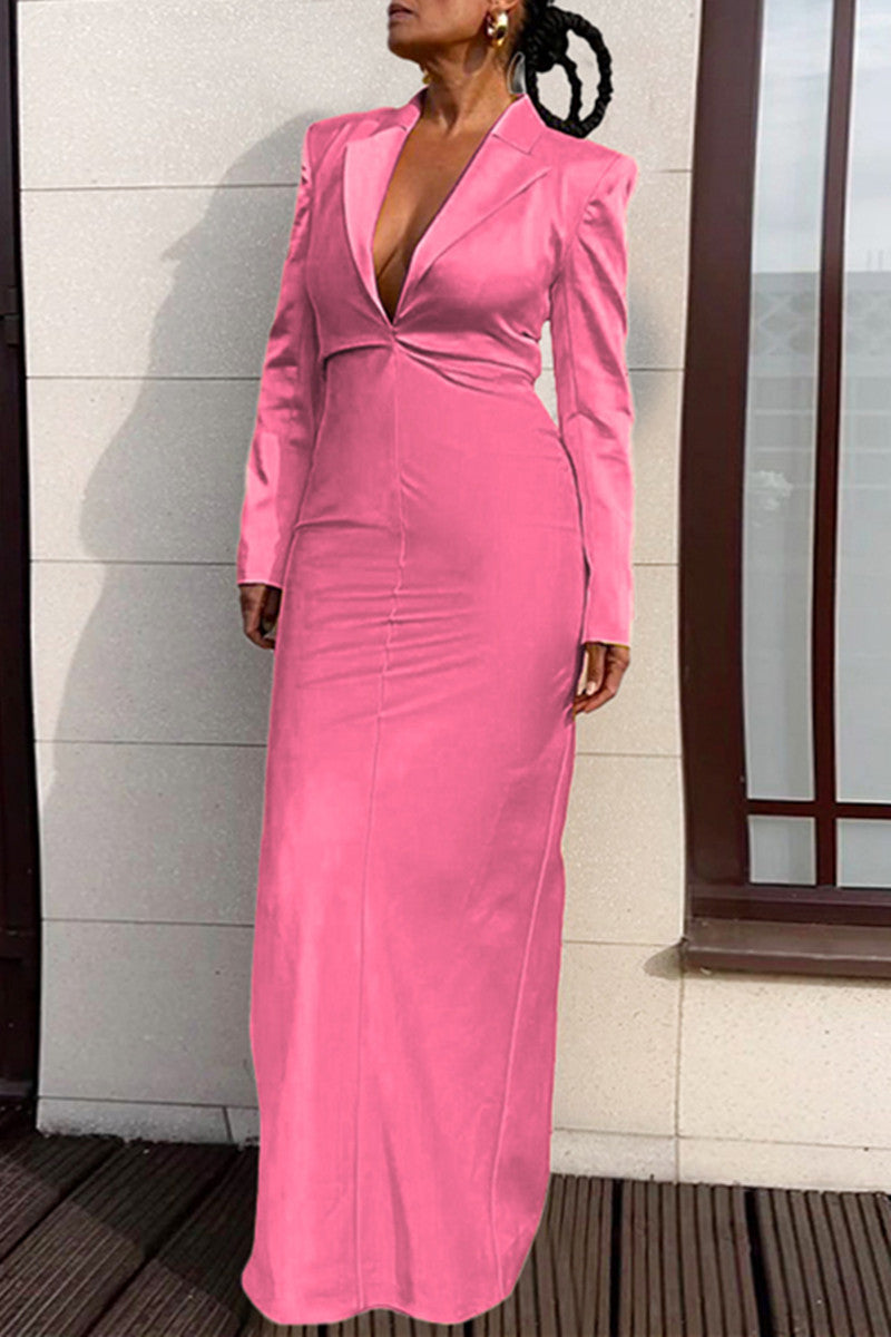 Beautifully Finished Dress in a Timeless Design