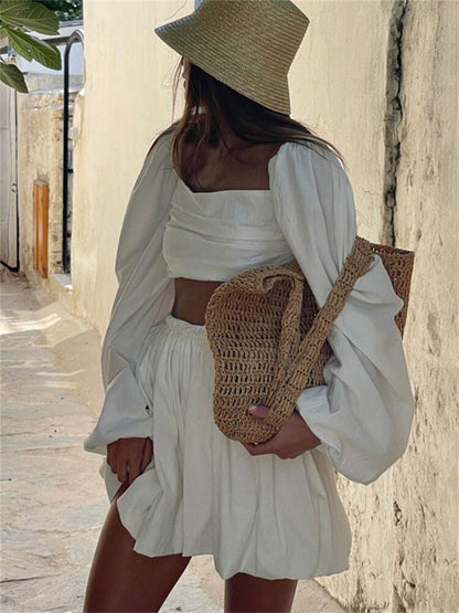 Beautifully Finished Top in a Timeless Design