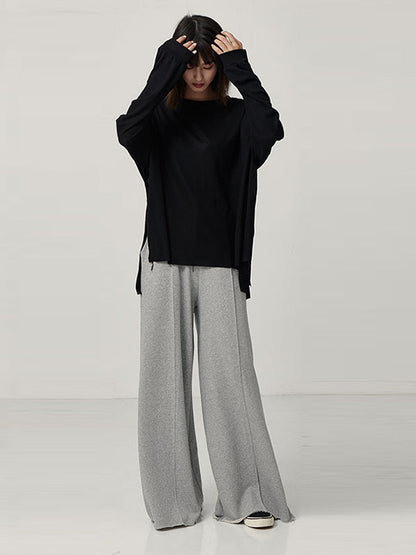 Well Tailored Pants with a Graceful Silhouette