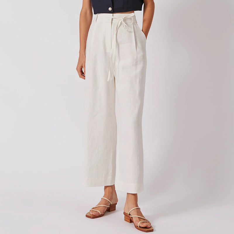 Classic Vintage Pants with a Flattering Fit