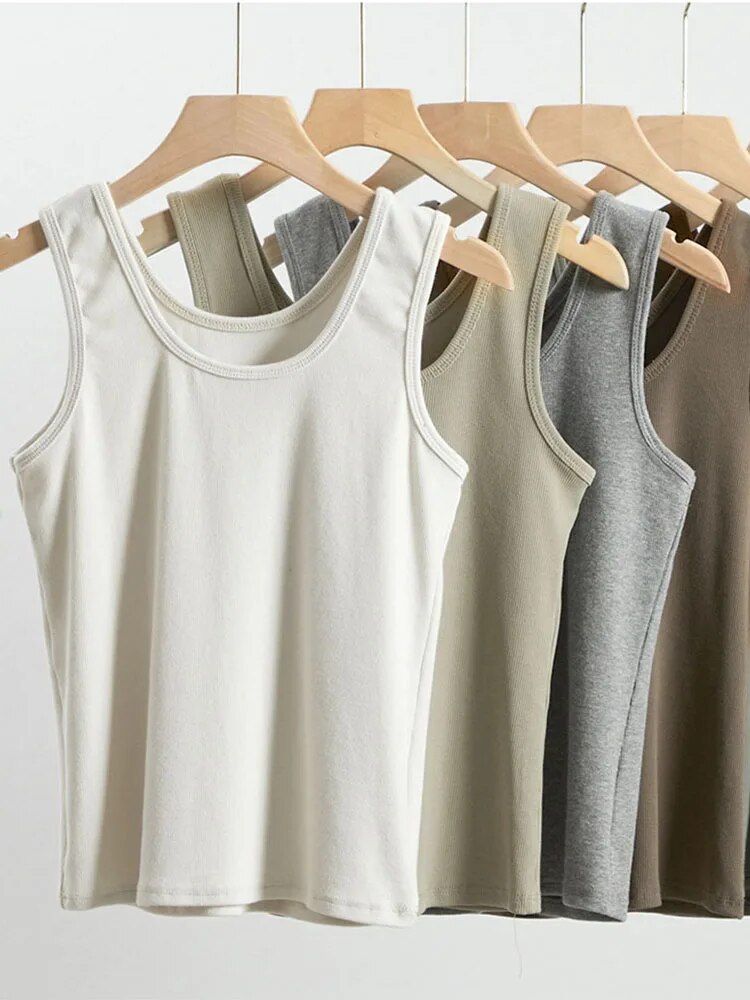 Effortlessly Elegant Shirt with a Timeless Design