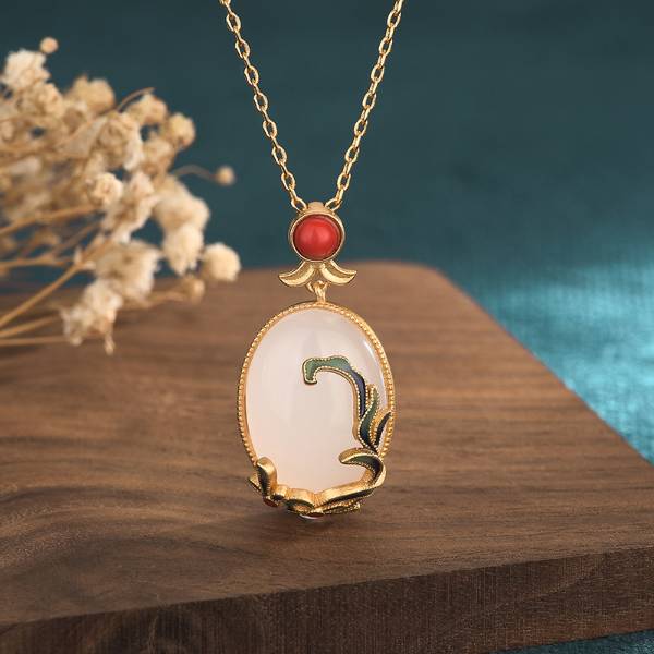 A Vintage Style Garment with Delicate Timeless Details