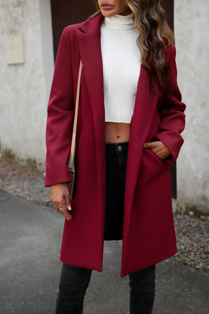 Well Tailored Coat with a Graceful Silhouette