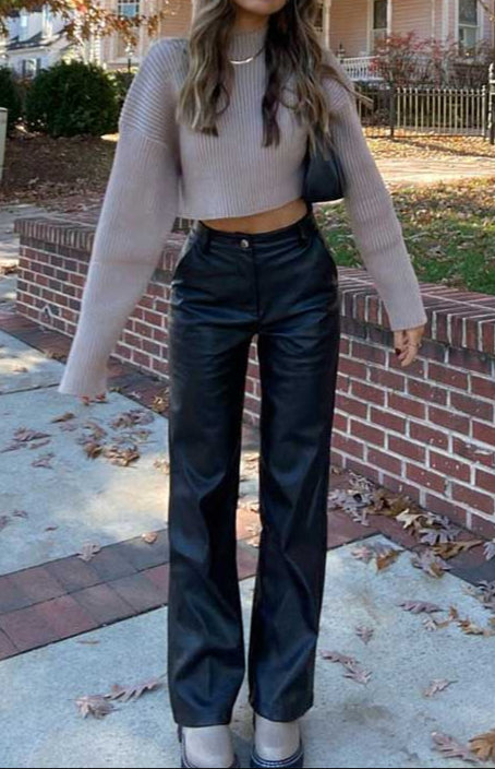 Beautifully Finished Pants in a Timeless Design