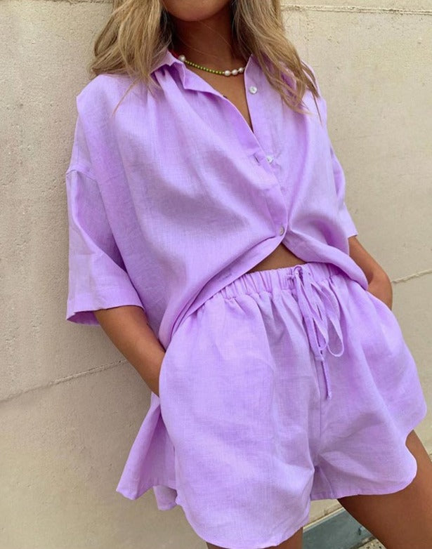 Effortlessly Elegant Garment with a Timeless Design