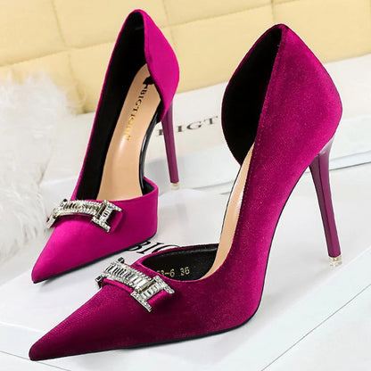 Elegantly Styled Heels for Everyday Wear
