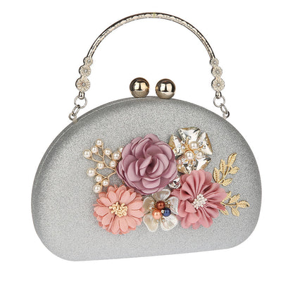Polished Bag with an Effortless Classic Look