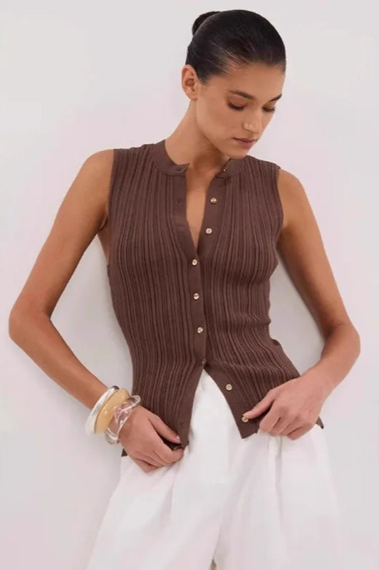 Beautifully Crafted Cardigan in a Classic Style