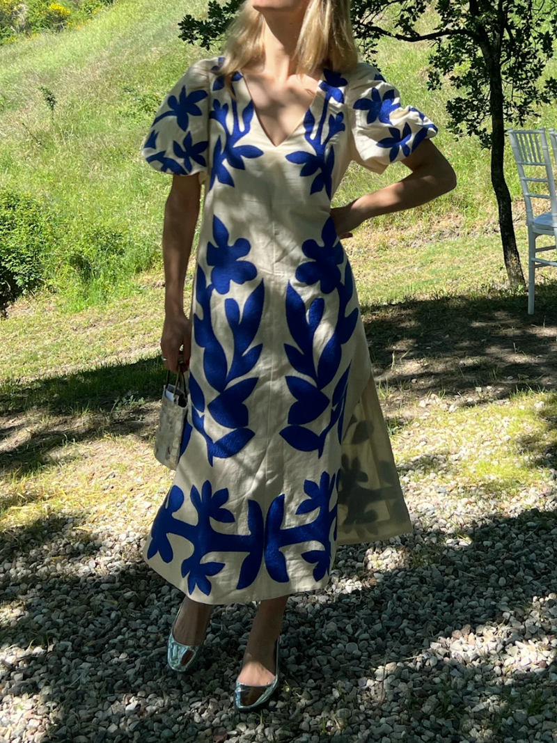 Beautifully Crafted Dress in a Classic Style