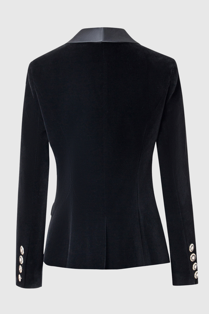 Polished Garment with an Effortless Classic Look