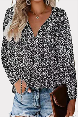 Classic Vintage & Enduringly Stylish Top