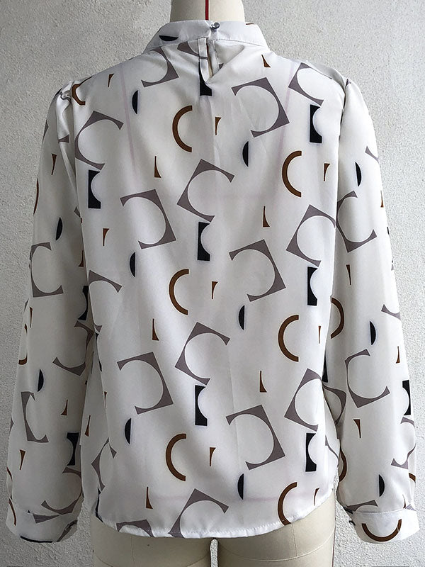 Effortlessly Elegant Blouse with a Timeless Design