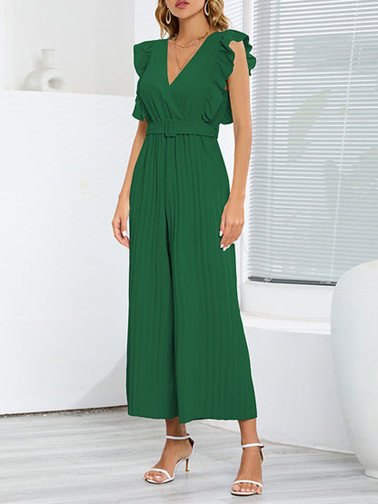 Sophisticated Garment with a Clean Classic Look