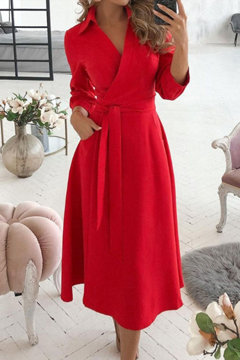 Classic Vintage Dress with a Flattering Fit