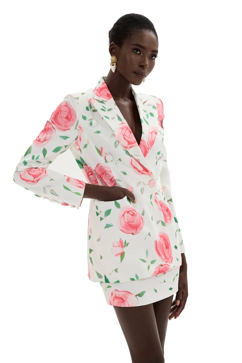 Polished Garment with an Effortless Classic Look