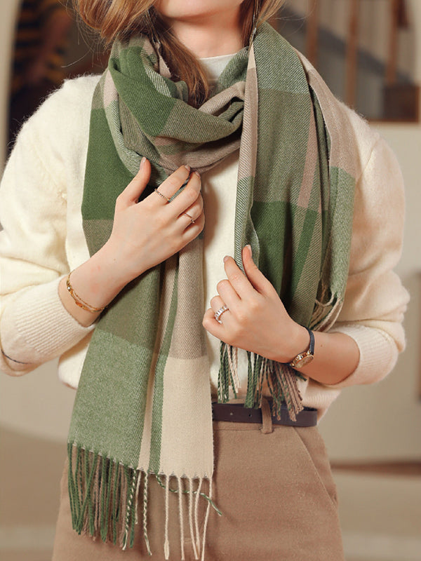 Gracefully Styled Garment for Any Occasion