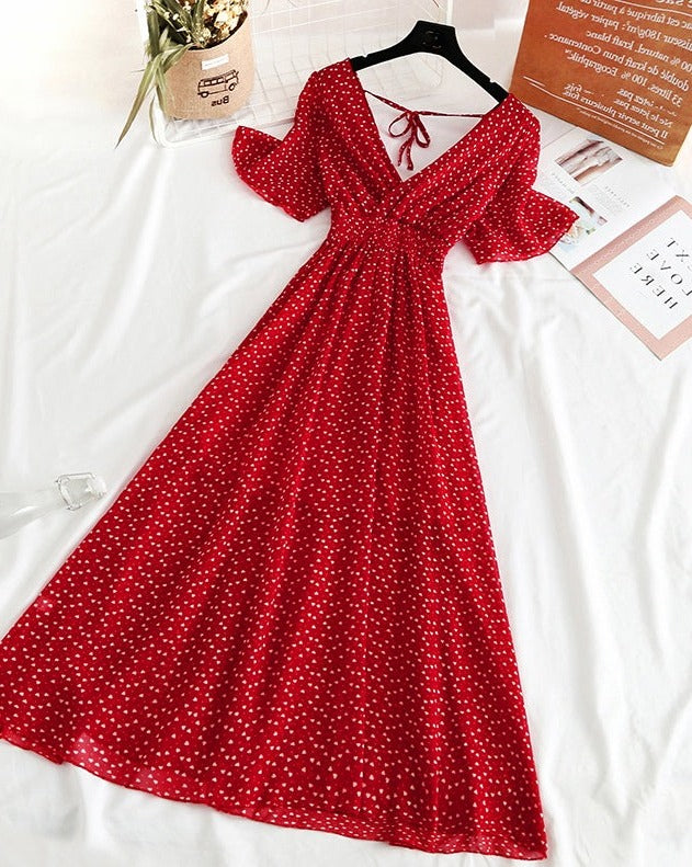 Classic Vintage & Enduringly Stylish Dress