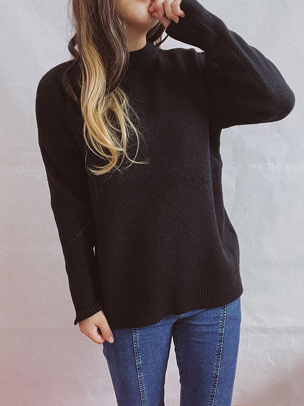 Gracefully Styled Sweater for Any Occasion