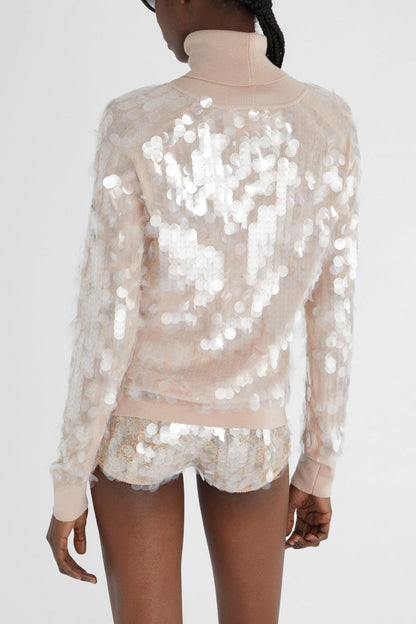 Gracefully Styled Sweater for Any Occasion