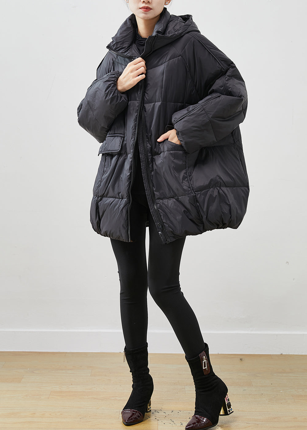 Effortlessly Elegant Jacket with a Timeless Design