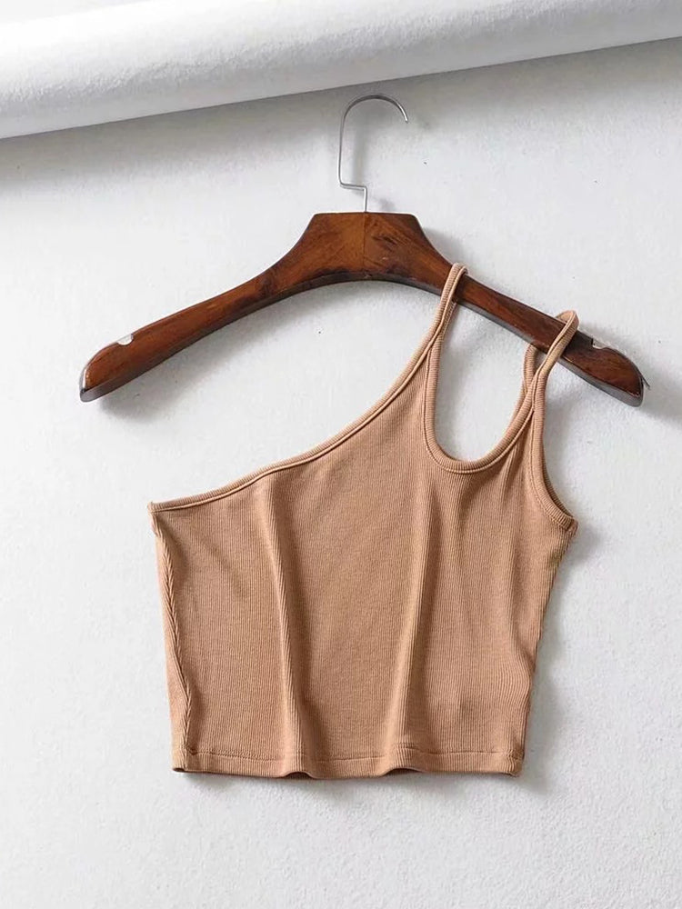 Classic Vintage Top with a Flattering Fit