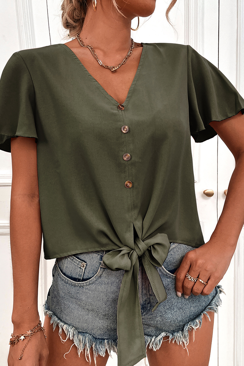 Beautifully Balanced Top with Timeless Character