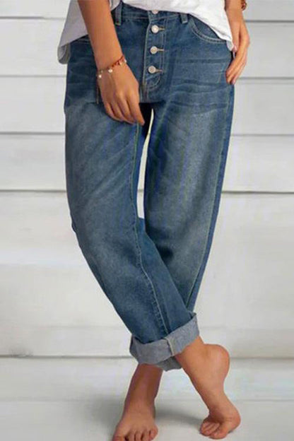 Beautifully Finished Garment in a Timeless Design