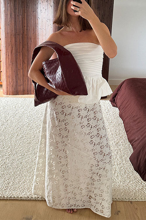 Gracefully Styled Garment for Any Occasion