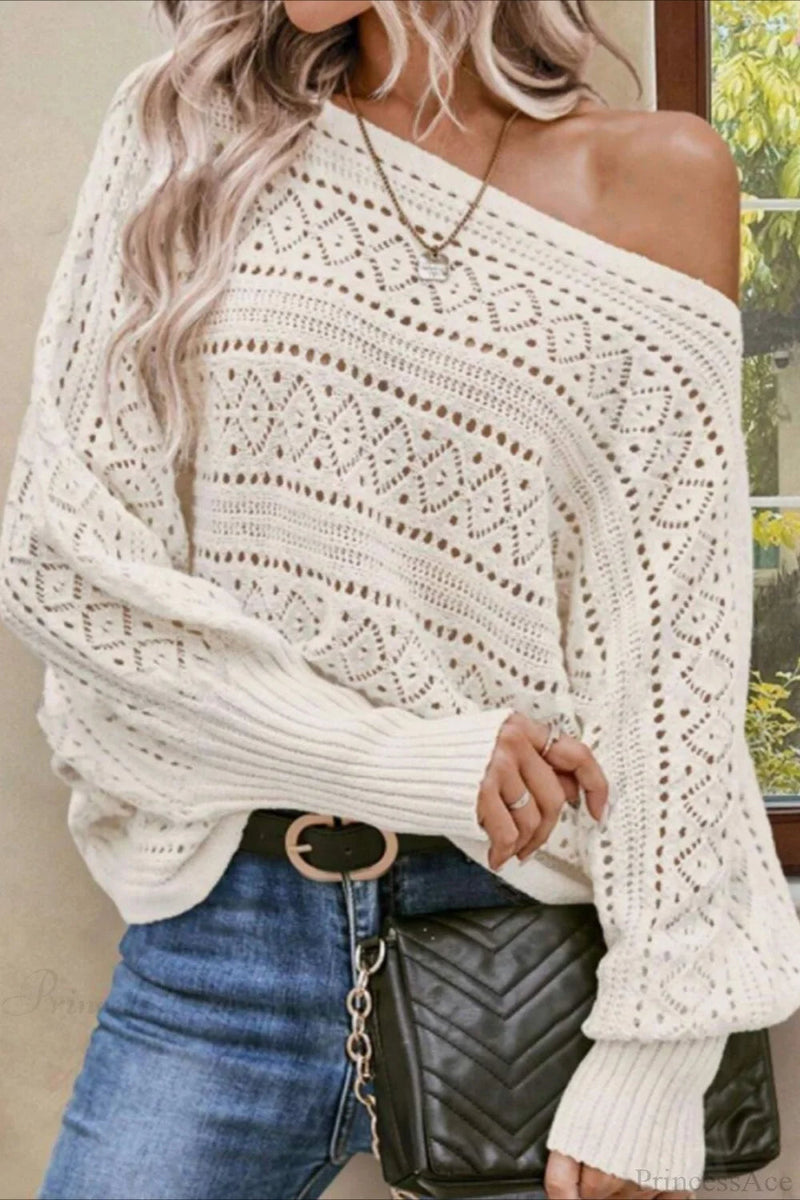 Effortlessly Elegant Pullover with a Timeless Design