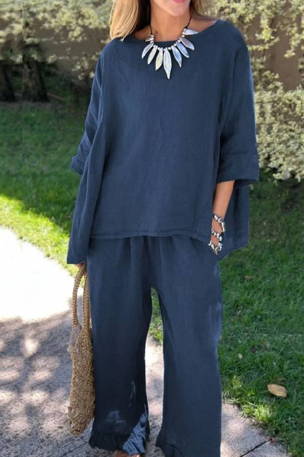 Sophisticated Pants with a Clean Classic Look