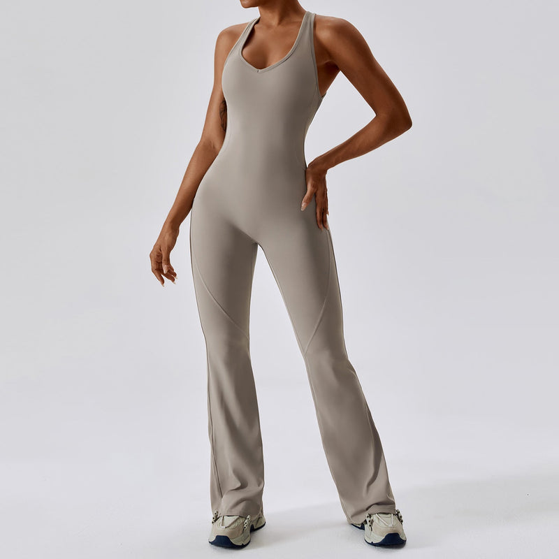 Sophisticated Garment with a Clean Classic Look