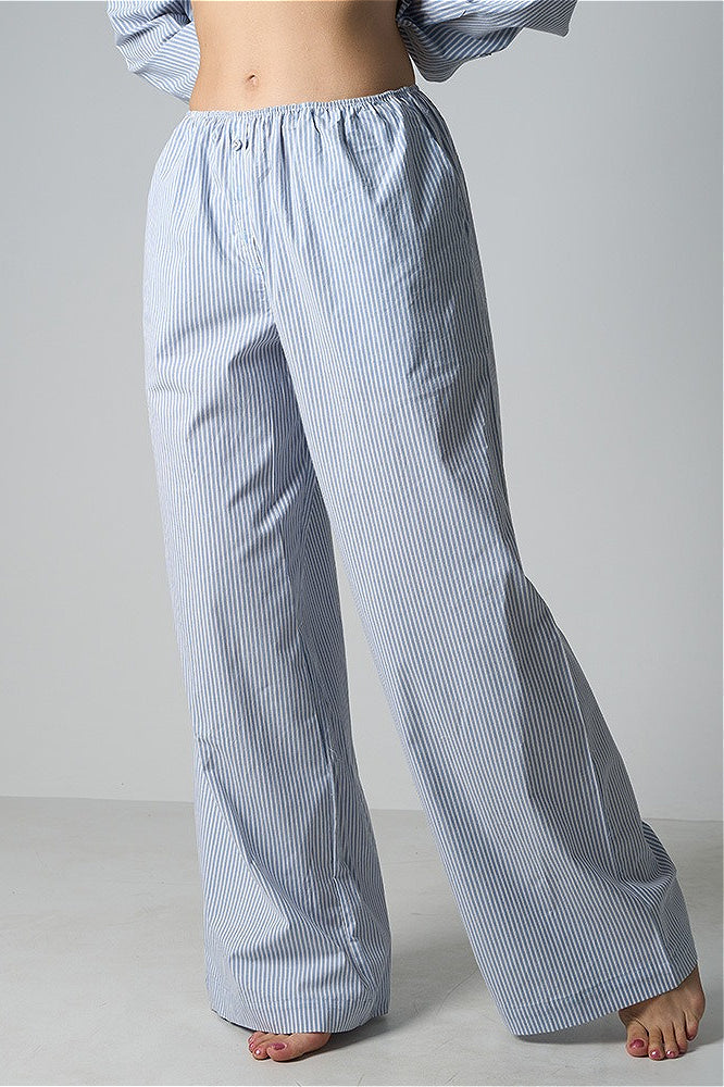 Elegantly Styled Pants for Everyday Wear