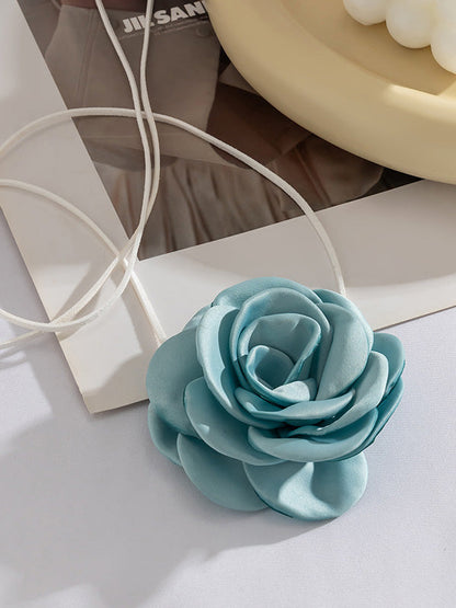 Effortlessly Elegant Garment with a Timeless Design