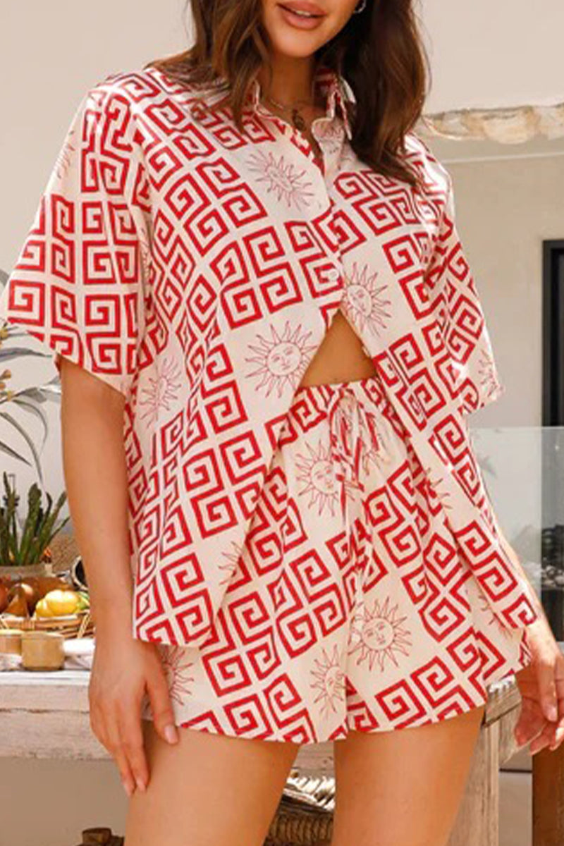 Sophisticated Garment with a Clean Classic Look