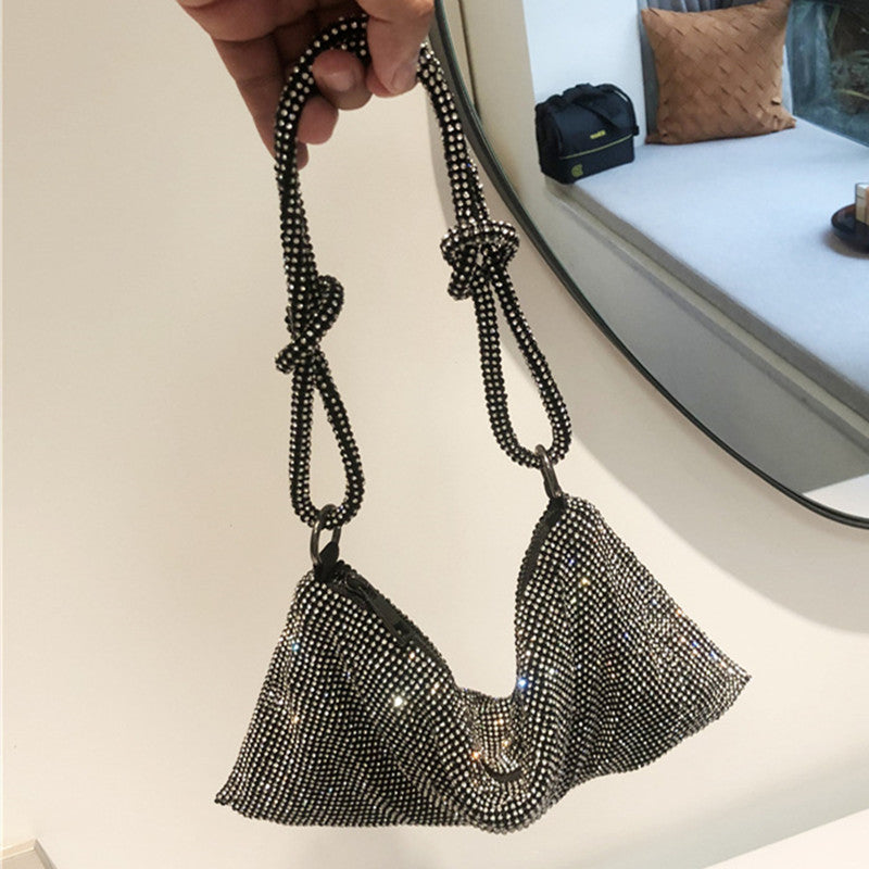 Effortlessly Elegant Bag with a Timeless Design