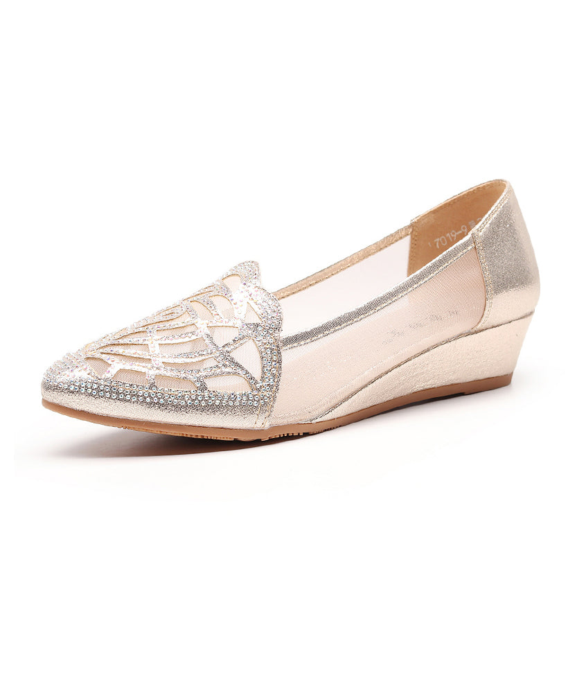 Gracefully Styled Sandals for Any Occasion