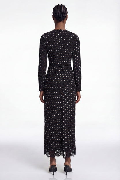 Sophisticated Dress with a Clean Classic Look