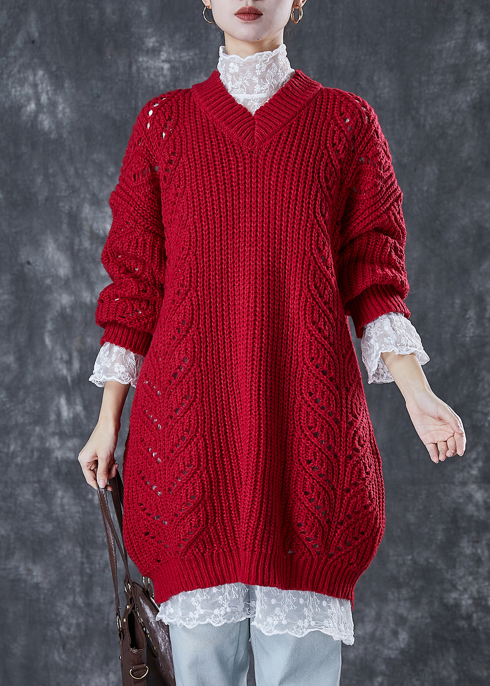 Effortlessly Elegant Sweater with a Timeless Design