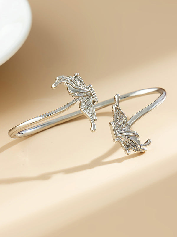 Beautifully Crafted Garment in a Classic Style