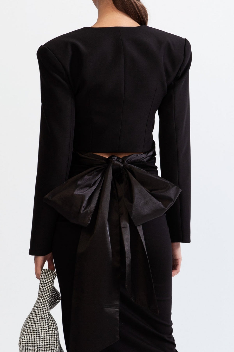 Effortlessly Elegant Garment with a Timeless Design