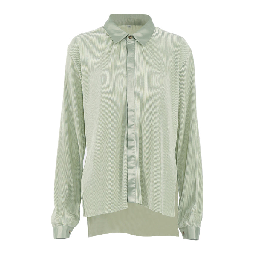 Effortlessly Elegant Shirt with a Timeless Design