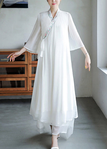 Beautifully Crafted Dress in a Classic Style