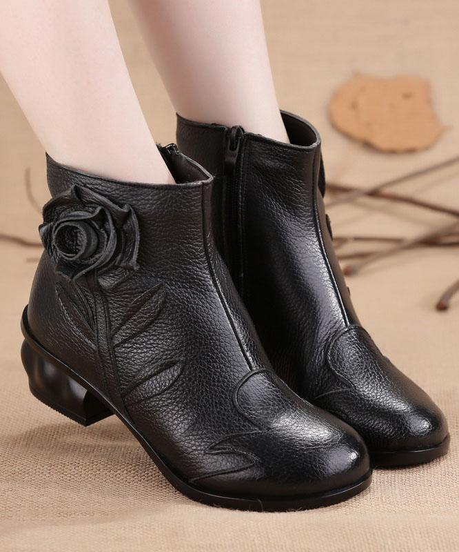 Beautifully Finished Boots in a Timeless Design