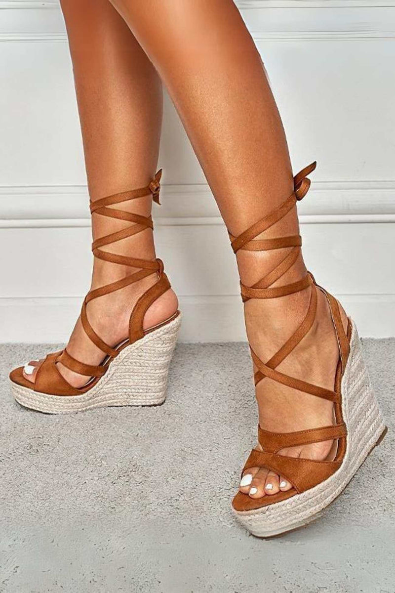 Elegantly Styled Sandals for Everyday Wear
