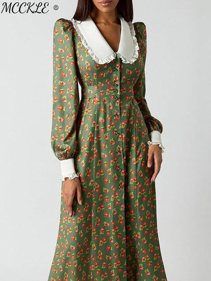Well Tailored Dress with a Graceful Silhouette