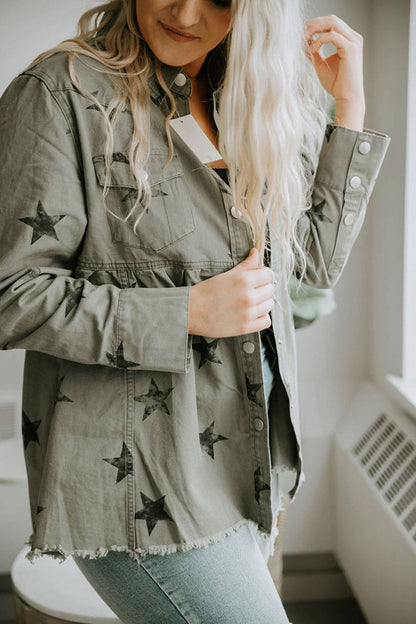 Elegantly Styled Jacket for Everyday Wear