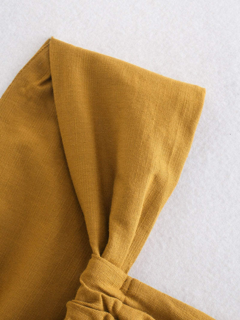 Classic Vintage Top with a Flattering Fit
