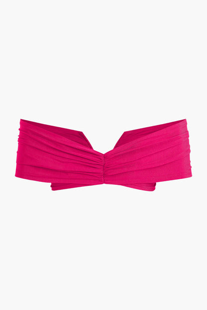 Beautifully Finished Top in a Timeless Design
