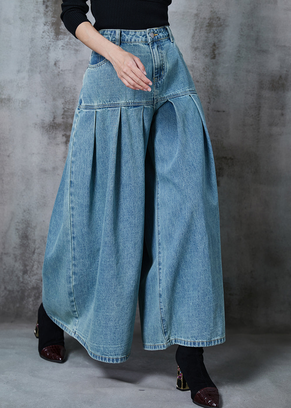 Gracefully Styled Garment for Any Occasion