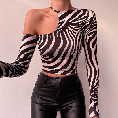 Sophisticated Garment with a Clean Classic Look